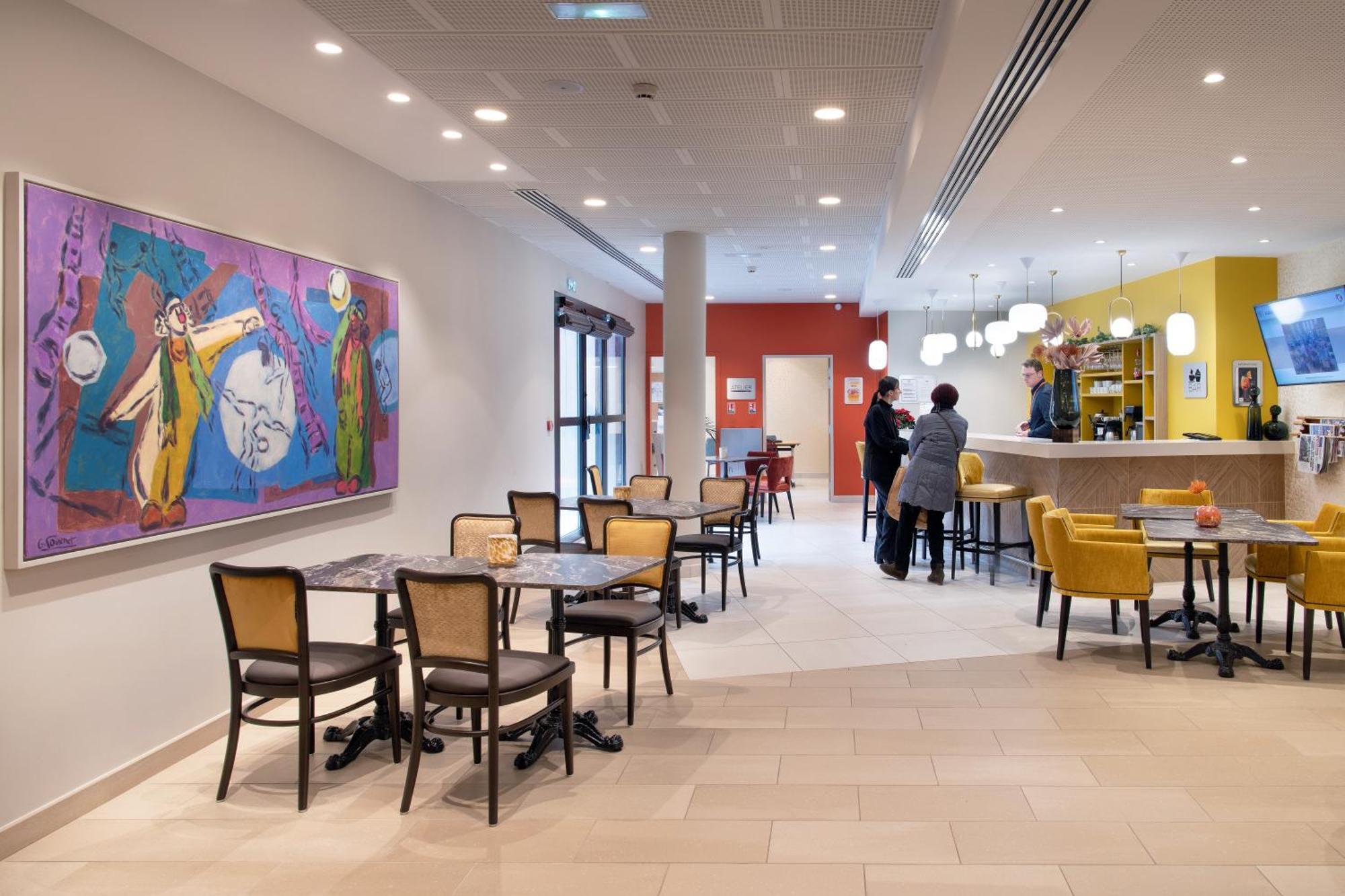 Domitys La Clef Des Arts Aparthotel Chalons-en-Champagne Exterior photo